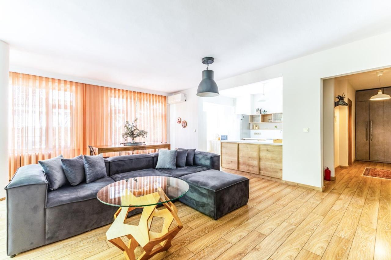 Flat W Balcony 1 Min To Bagdat Avenue In Kadikoy Istanbul