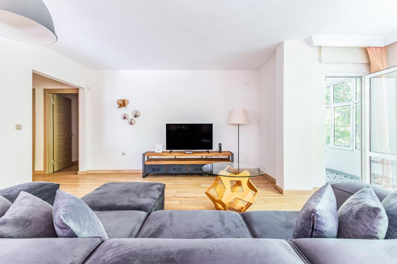 Apartment Flat W Balcony 1 Min To Bagdat Avenue In Kadikoy Istanbul