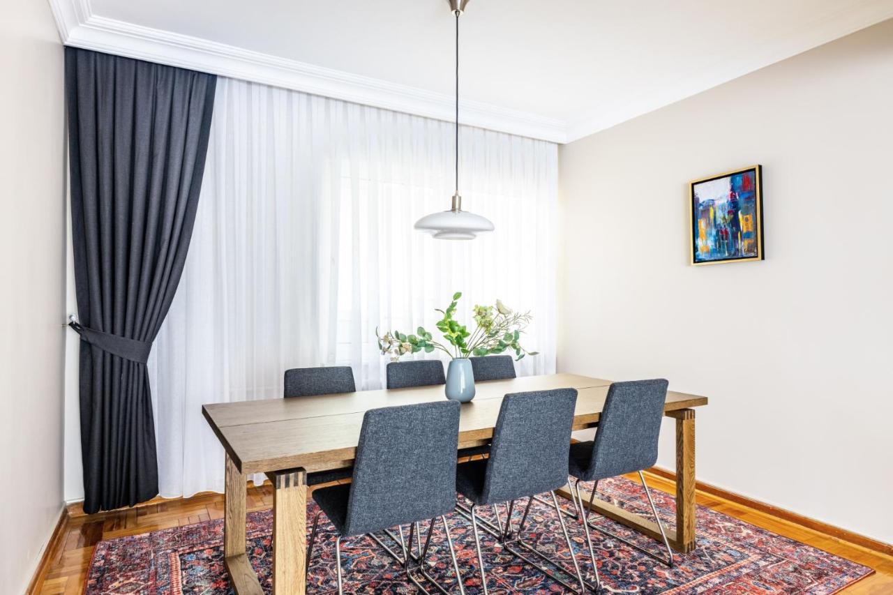 Apartment Chic Spacious Flat W Balcony 5 Min To Moda Coast