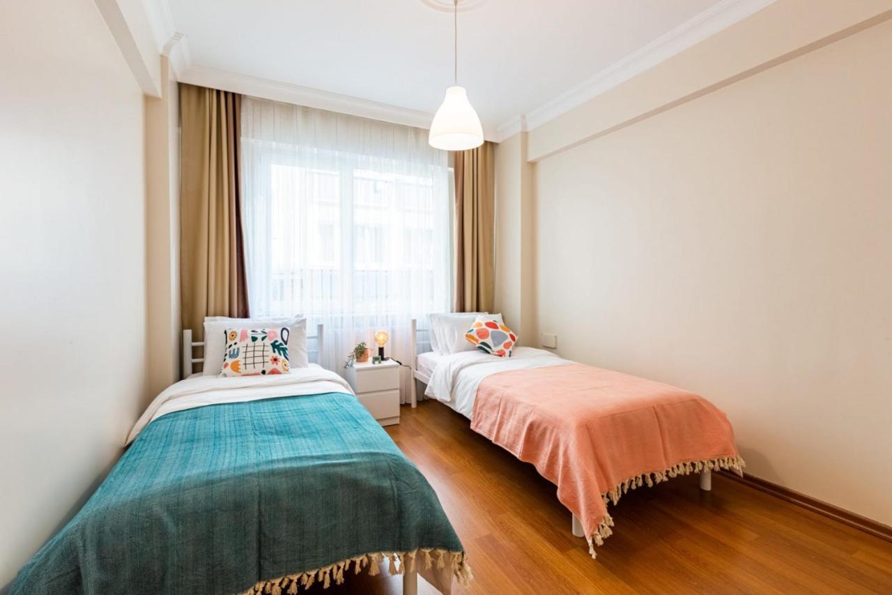 Apartment Colorful Near Popular Attractions In Sisli Istanbul