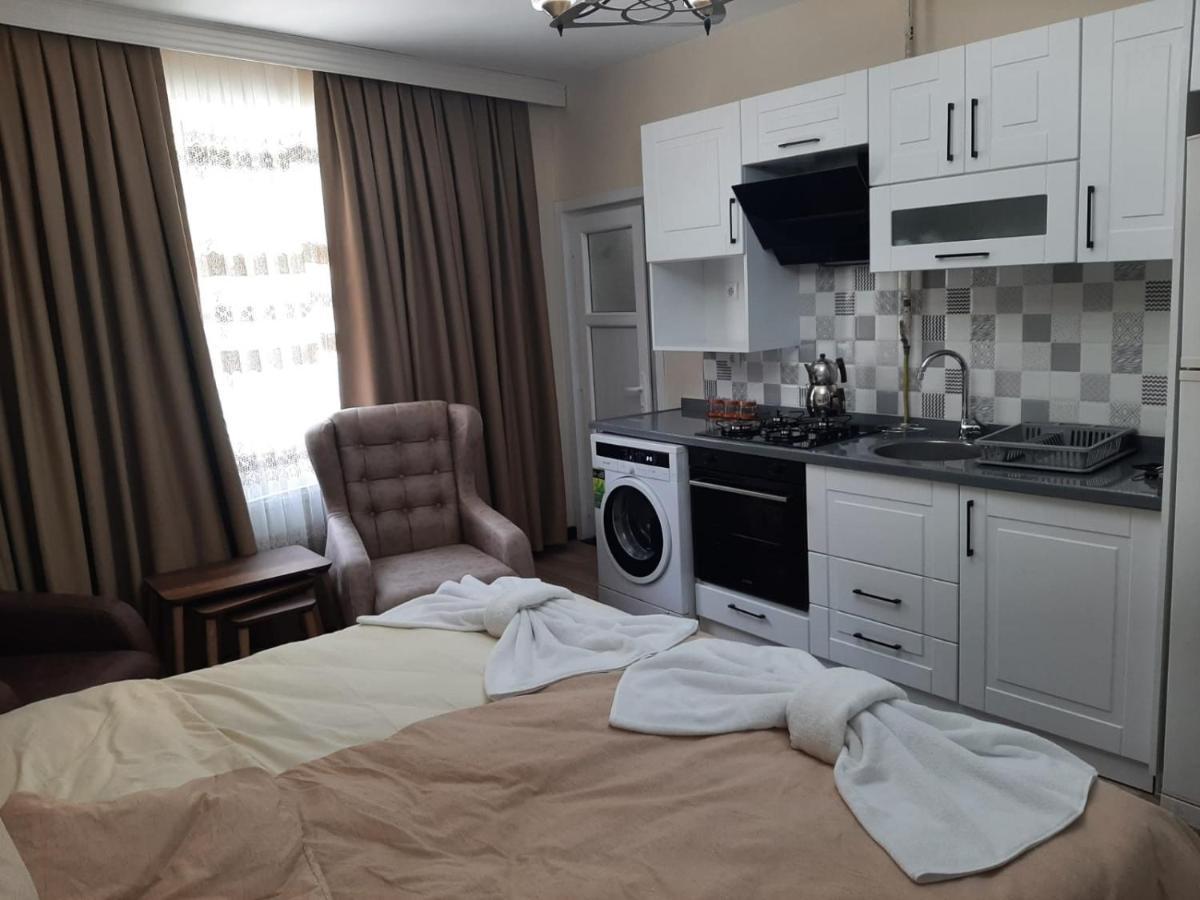 Eyuepsultan Abs Apartment