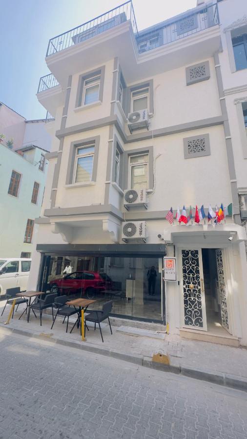 Otel La Old 3*