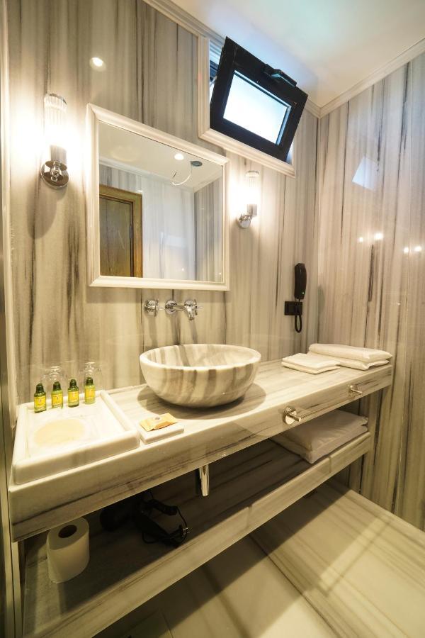 Tin Hotel Istanbul