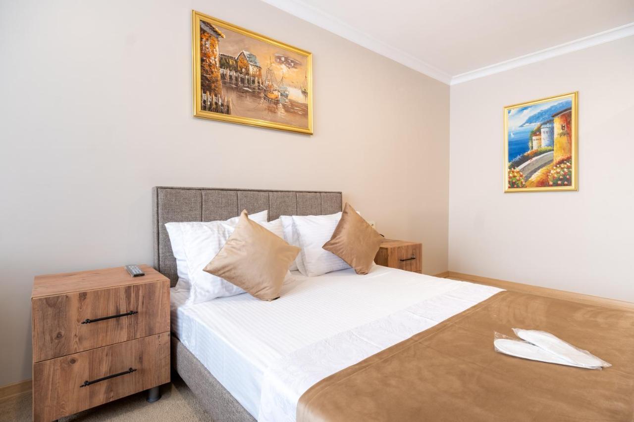 The New Hotel