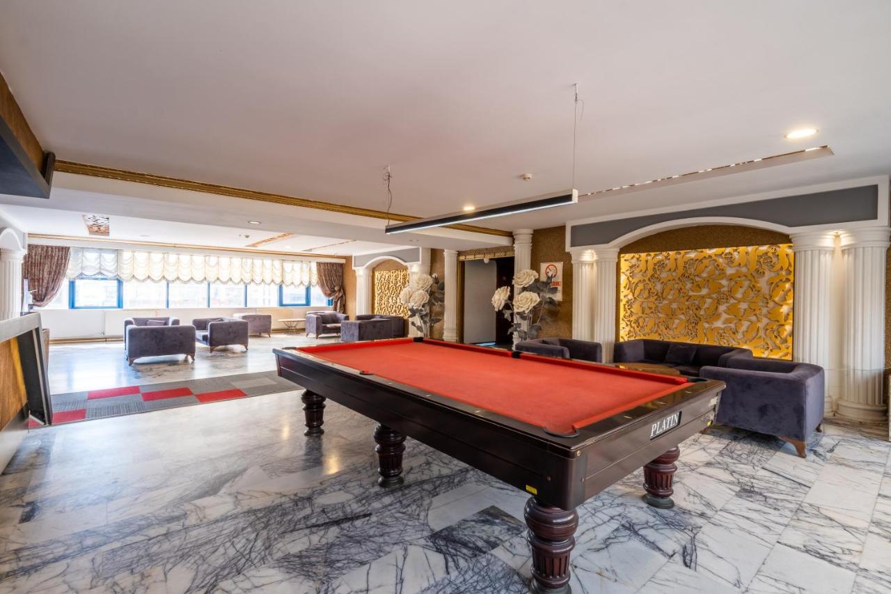 The New Hotel
