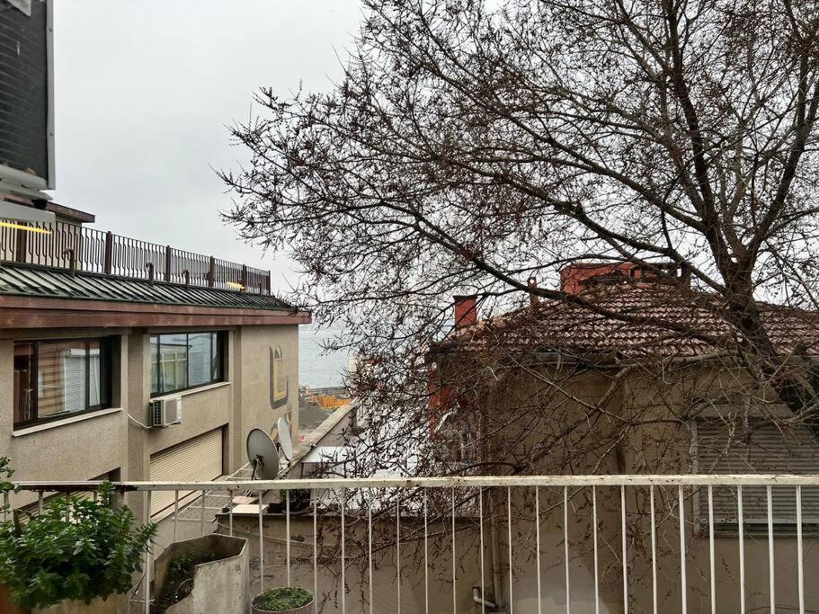 Wonder Homes- Stylish 4br Flat, Terrace, Sea View, Kabatas *