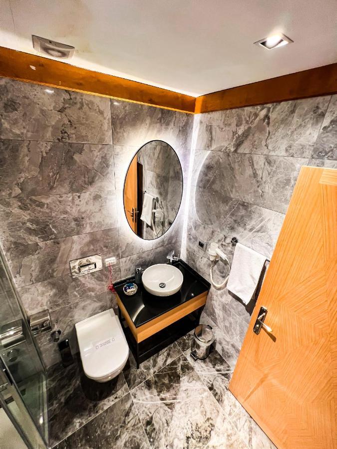 Triada Karakoey 4*