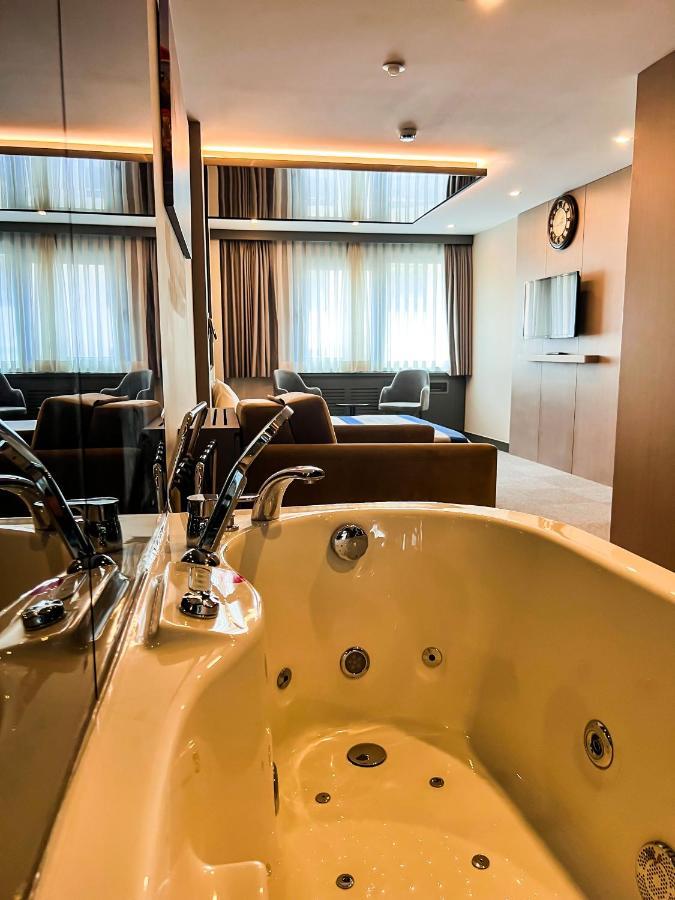 Triada Karakoey Hotel 4*