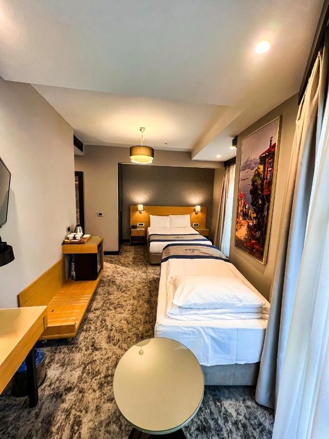 Triada Karakoey 4* Istanbul