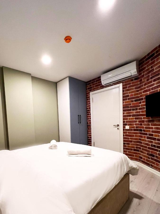 Otel Port *
