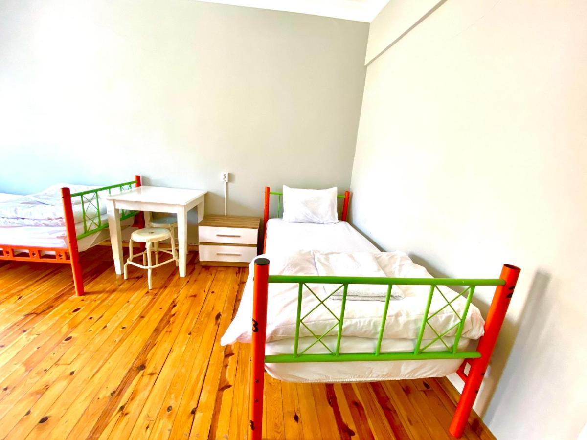 Windrose Hostel *