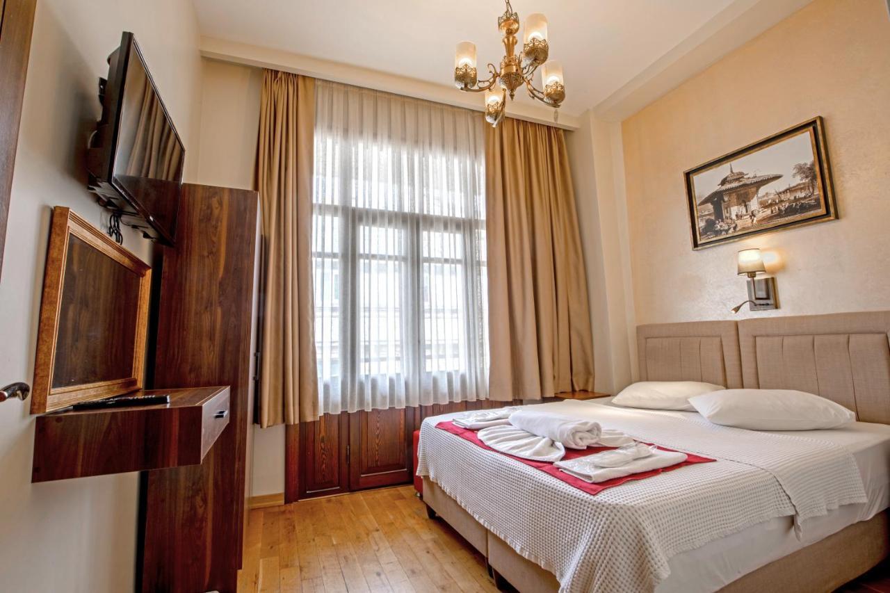 Nan Hotel *