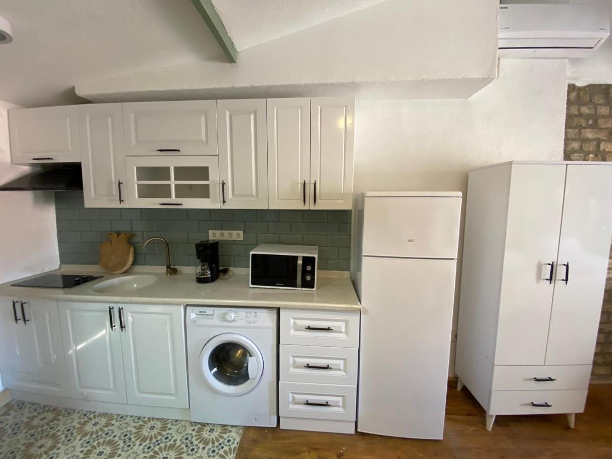 Apartment Balat Historical House