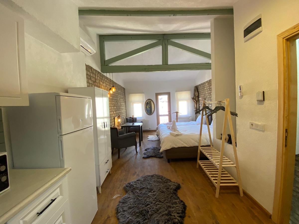 Apartment Balat Historical House