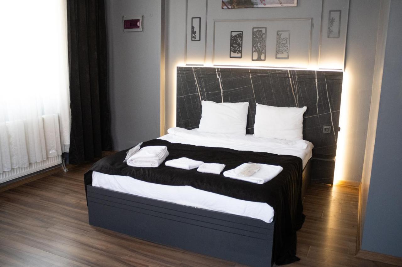 Lions Aparthotel *