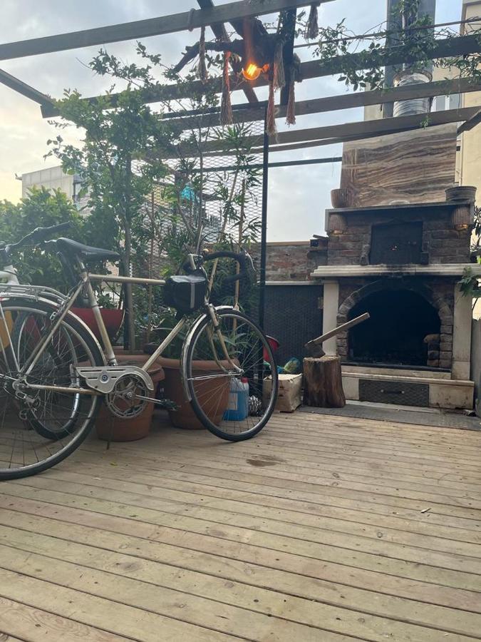 Kadikoy Terrace Bbq Close 2 Block Ferry Bull Metro Nighlife Apartment *