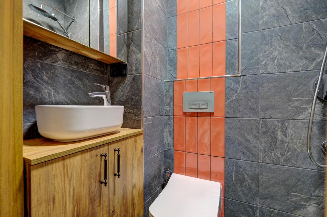 2023 Decoration, New Electonics, 50mbps Internet, Modern, Studio, 18m2, Location, 300 M To Bosphorus Guest house Istanbul