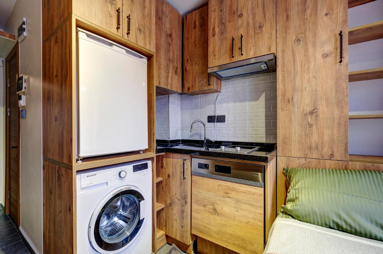 2023 Decoration, New Electonics, 50mbps Internet, Modern, Studio, 18m2, Location, 300 M To Bosphorus Istanbul