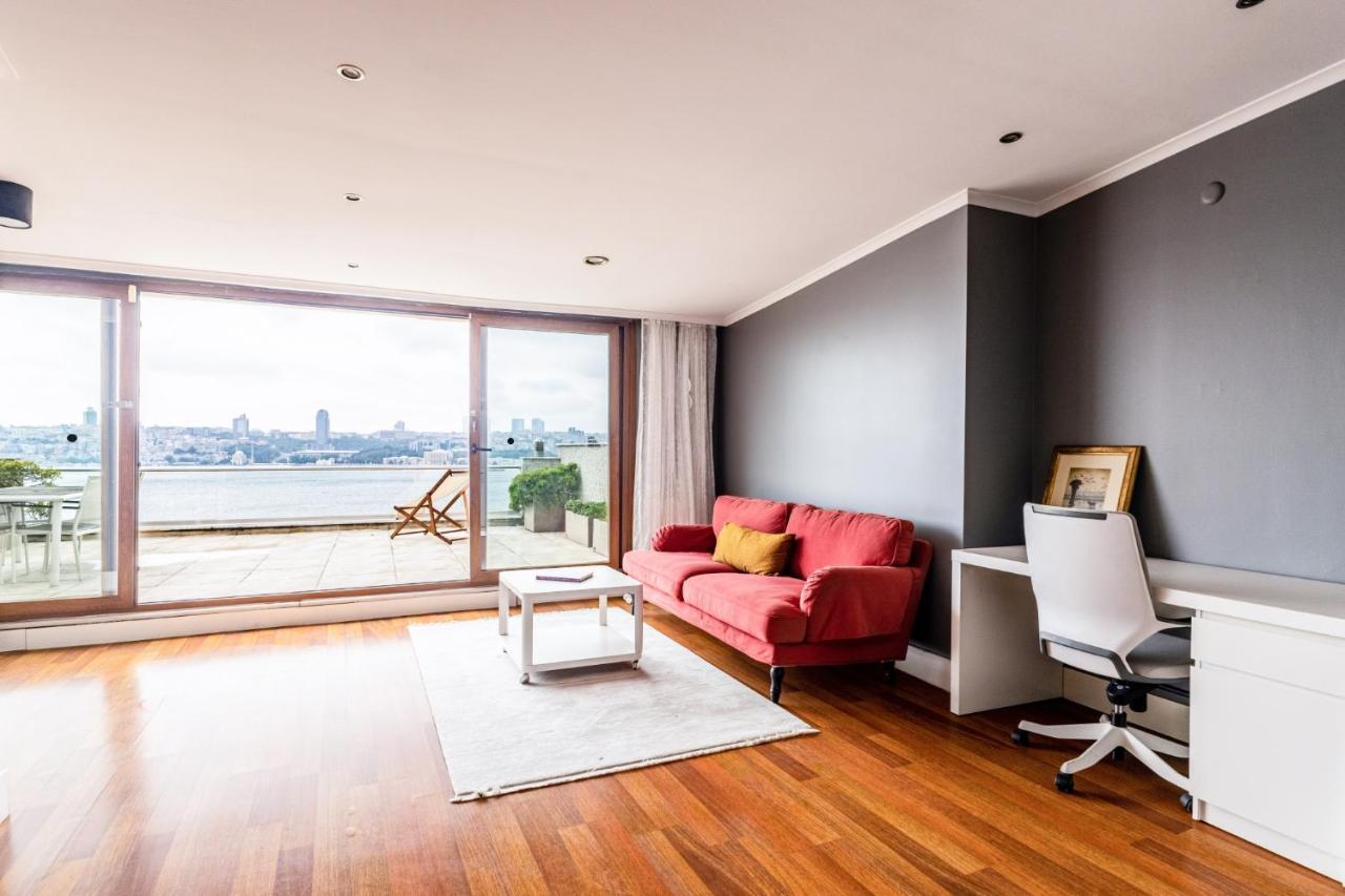 Duplex Flat W Panoramic Bosphorus View And Terrace Apartment