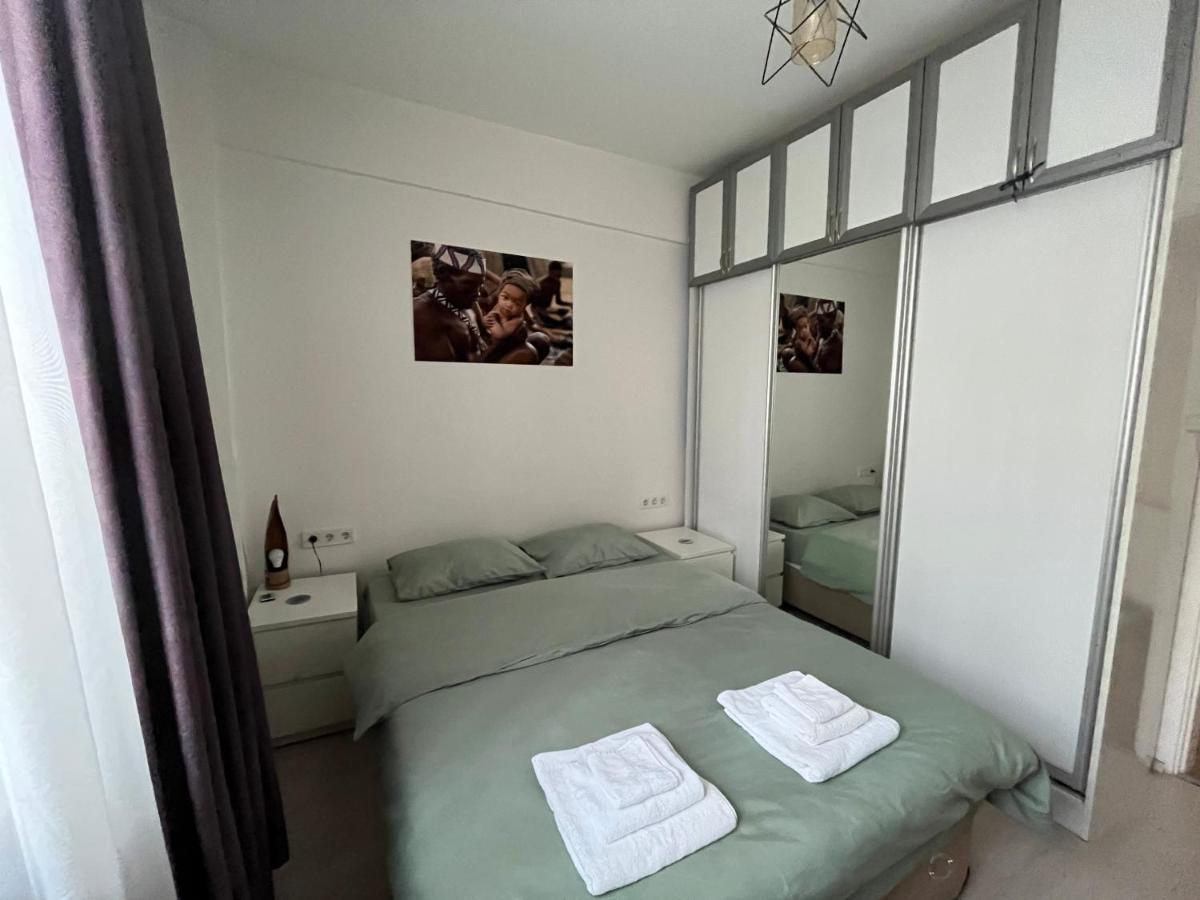 Centrally Located, 2+1 House In Taksim, Cihangir Apartamento *