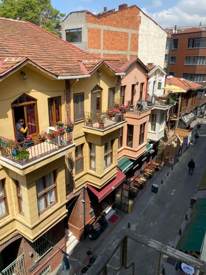Nil Home's Apartment Istanbul