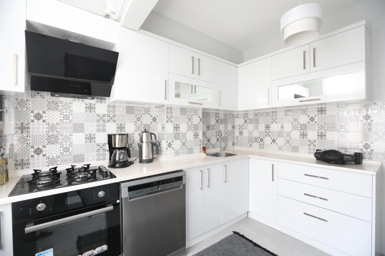 Apartment Merkezi Konumda Klimali Aile Dostu Daire Istanbul