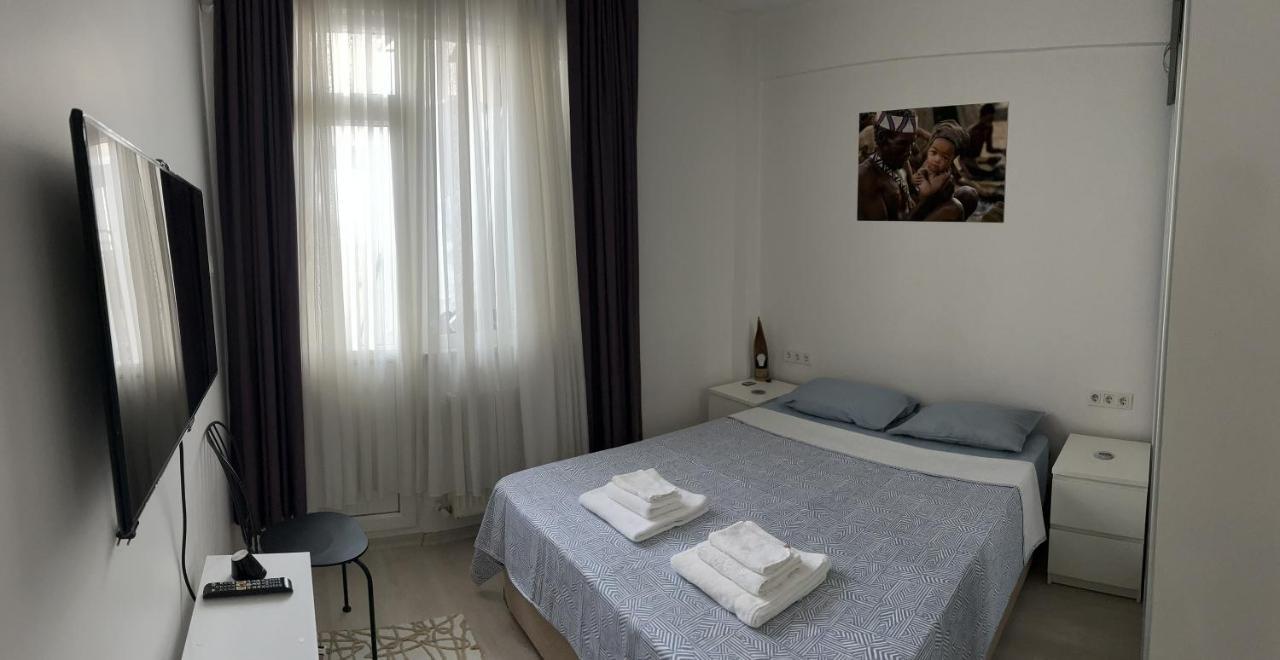 Centrally Located, 2+1 House In Taksim, Cihangir Apartamento Istambul