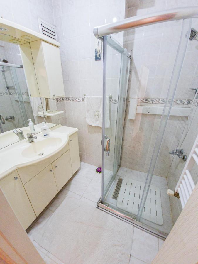 5 Minute Walking Distance Tram-metro-metrobus/1 Minute For Park/10 Minute For Mall Apartment *