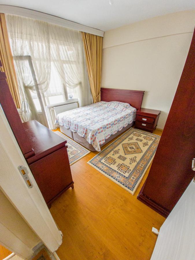 5 Minute Walking Distance Tram-metro-metrobus/1 Minute For Park/10 Minute For Mall Apartment Istanbul