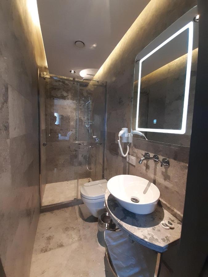 Hotel Taksim Pera Orient 4*