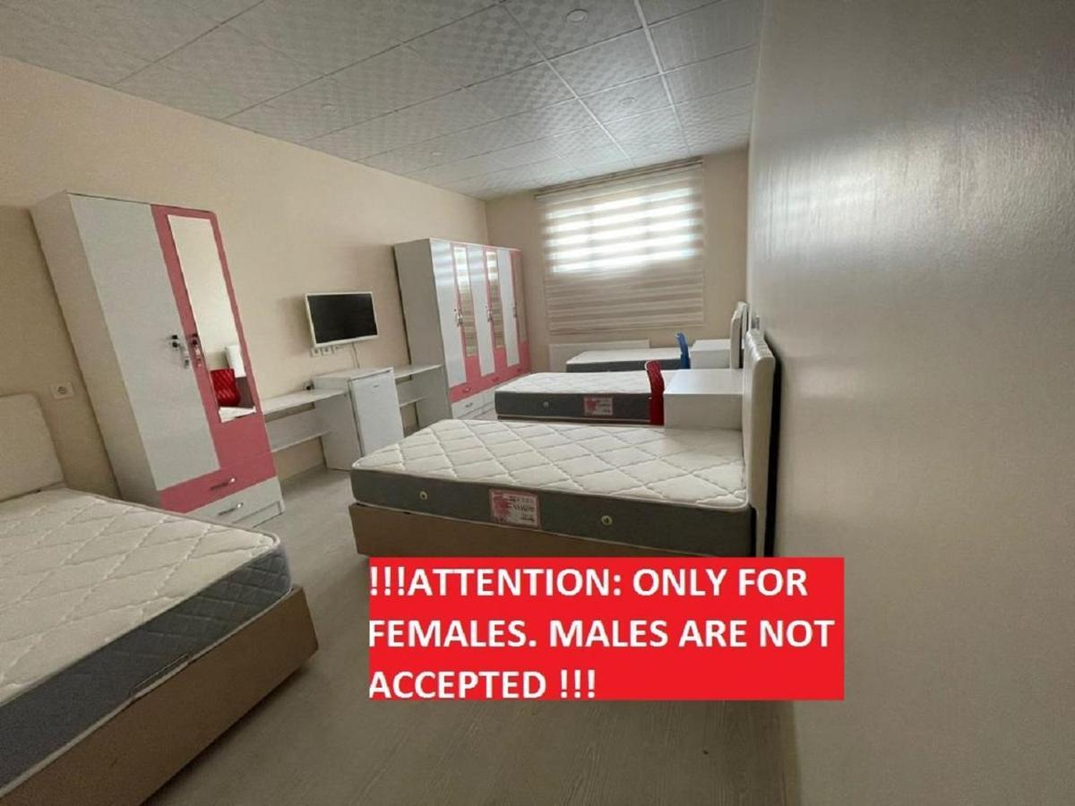 Pansiyon !females Only! Bakırköy Elit Kiz Yurdu