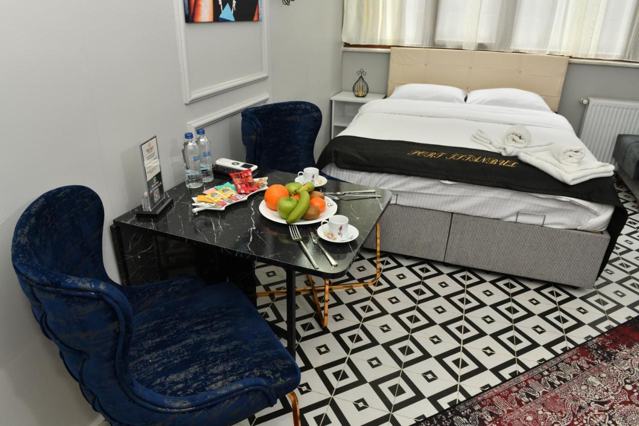 Port Residences *