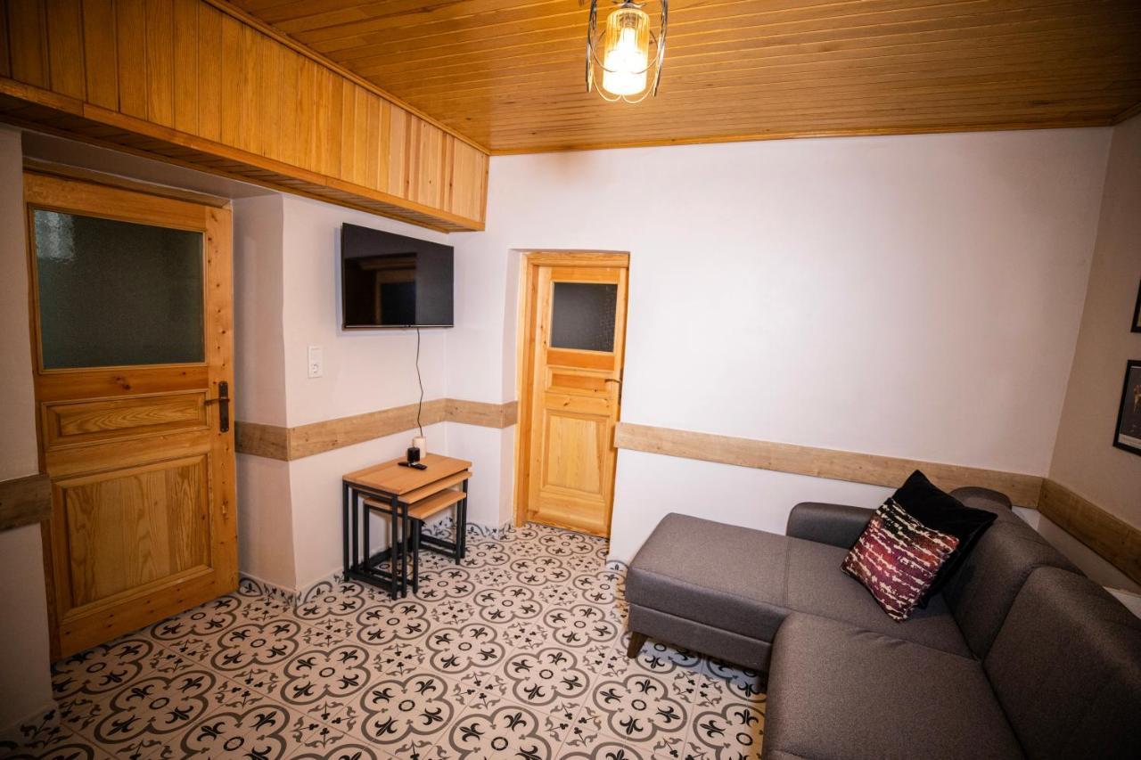 Cosa Zeyrek- At The Heart Of Holiday home