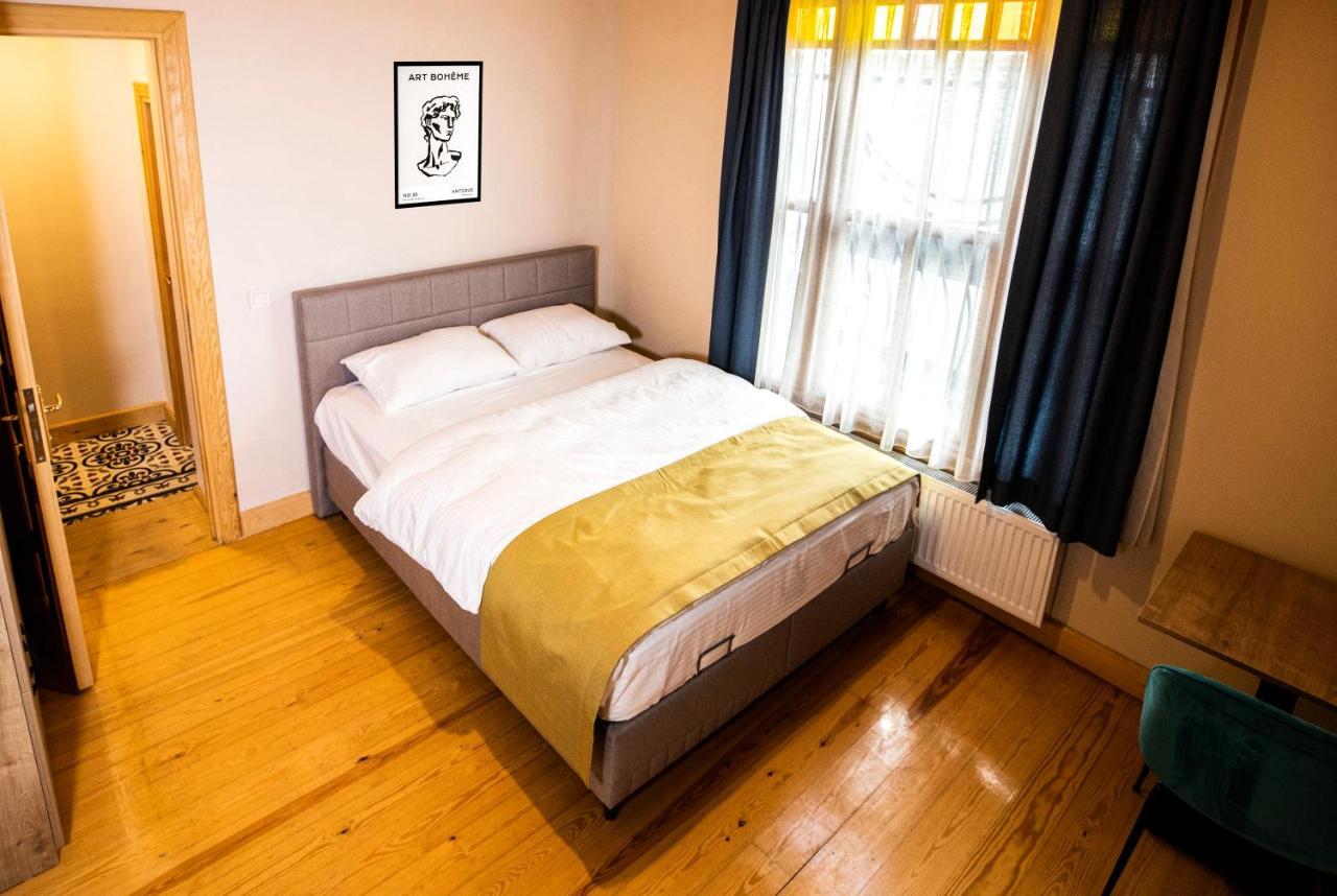 Cosa Zeyrek- At The Heart Of Holiday home