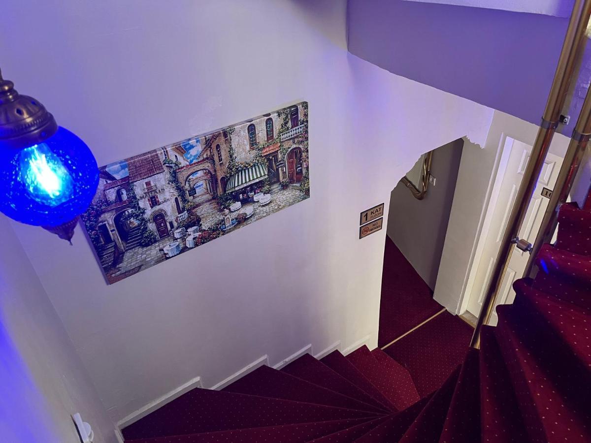 Hotel Metropol 2 2*