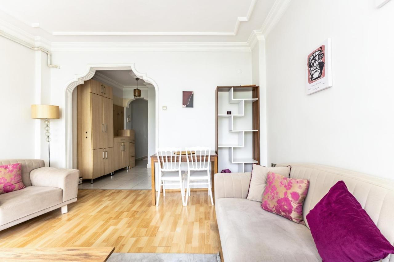 Apartment Chic Flat W Balcony 5 Min To Dolmabahce Palace *
