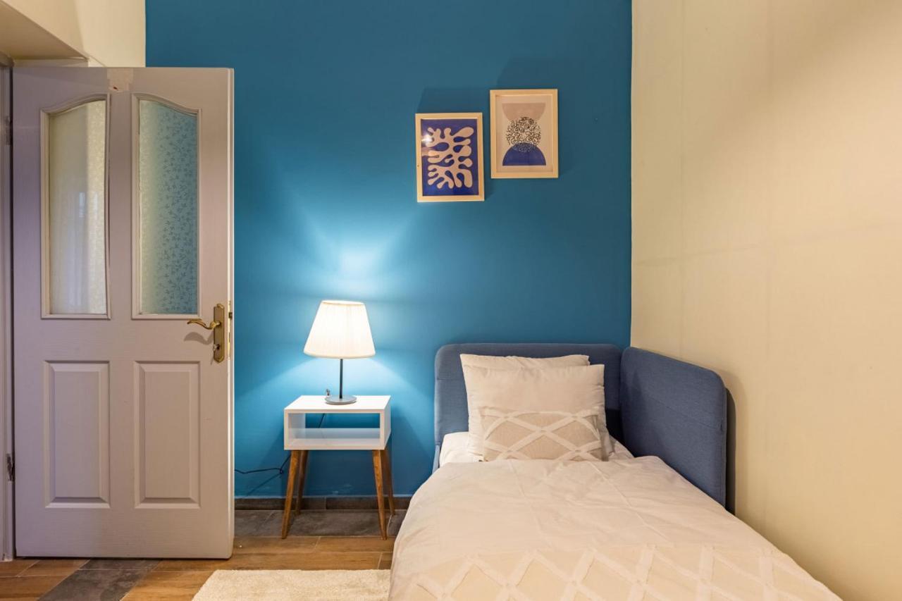 Apartment Charming Flat Near Trendy Attractions In Cihangir Istanbul