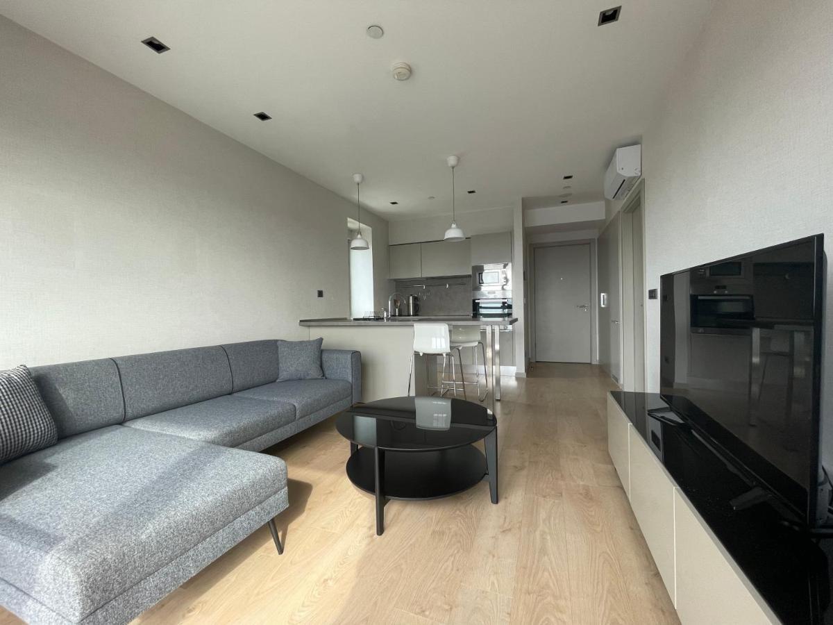 Antasya 1+1 With Pool And High Floor Apartment