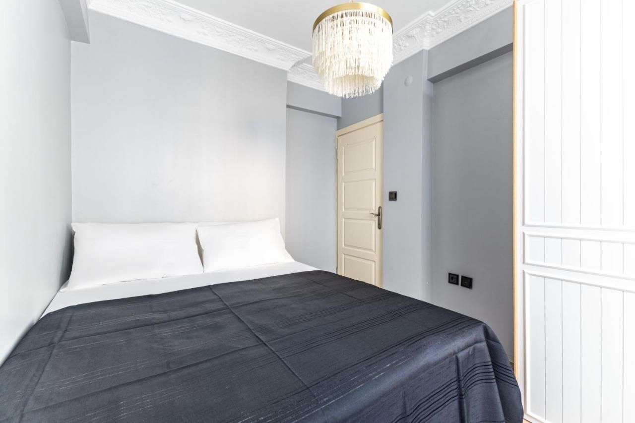 Cozy Flat 3 Min To Bull Statue In Kadikoy * Istanbul