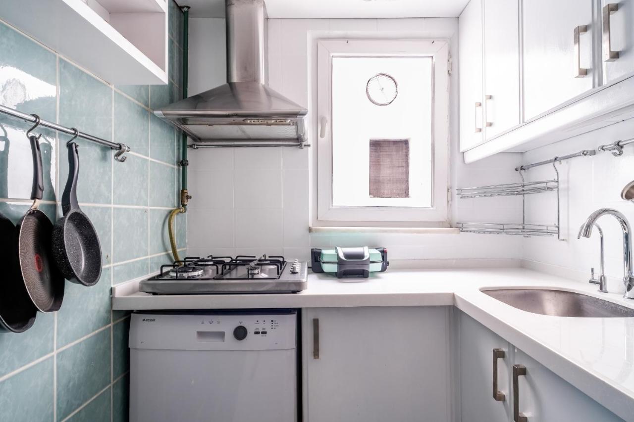 Magnificent Sea View Flat 5 Min To Istiklal Square