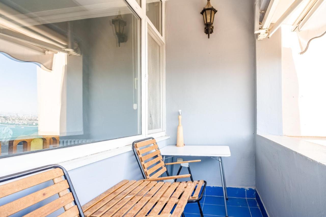 Magnificent Sea View Flat 5 Min To Istiklal Square Apartment Istanbul