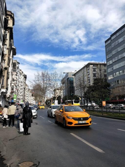 In The Heart Of Taksim * Istambul