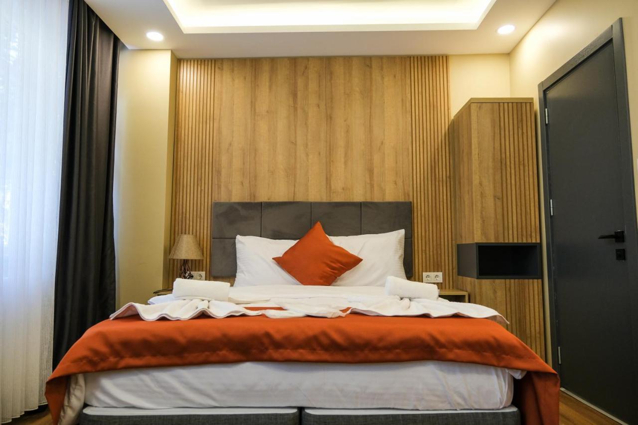 La Vitrine Aparthotel *