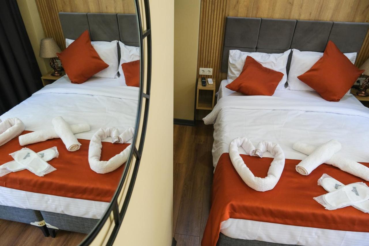 La Vitrine Aparthotel