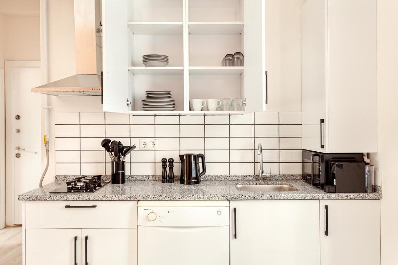 Whisper By Oval Istanbul