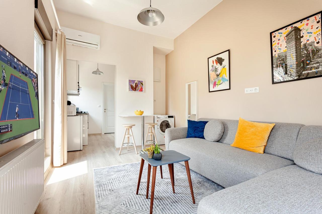 Whisper By Oval Istanbul
