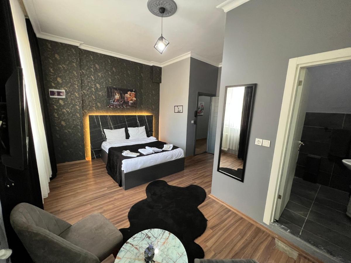 Lions Aparthotel *