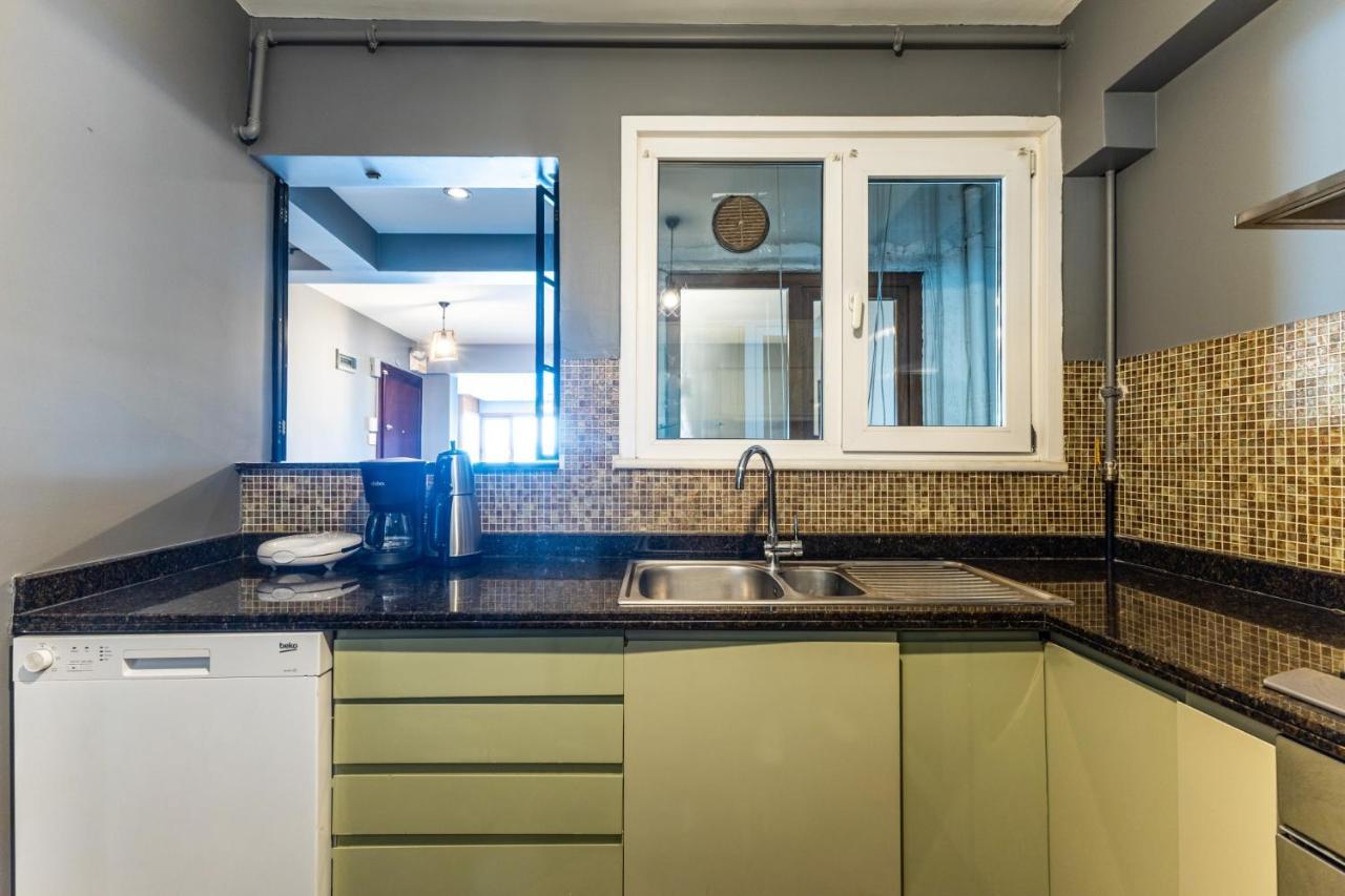 Duplex Flat W Panoramic Bosphorus View And Terrace