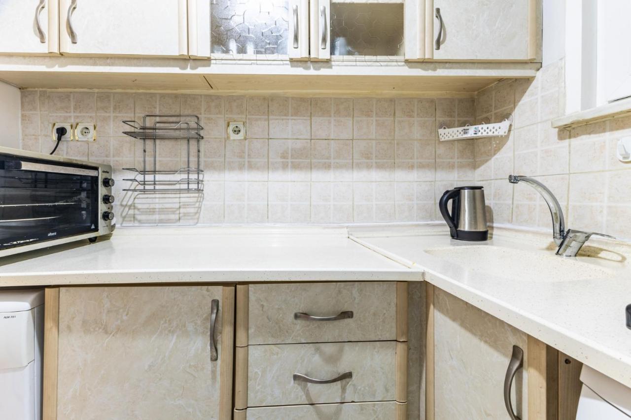 Chic Flat W Balcony 5 Min To Dolmabahce Palace * Istanbul