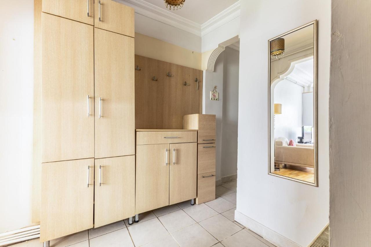 Chic Flat W Balcony 5 Min To Dolmabahce Palace *